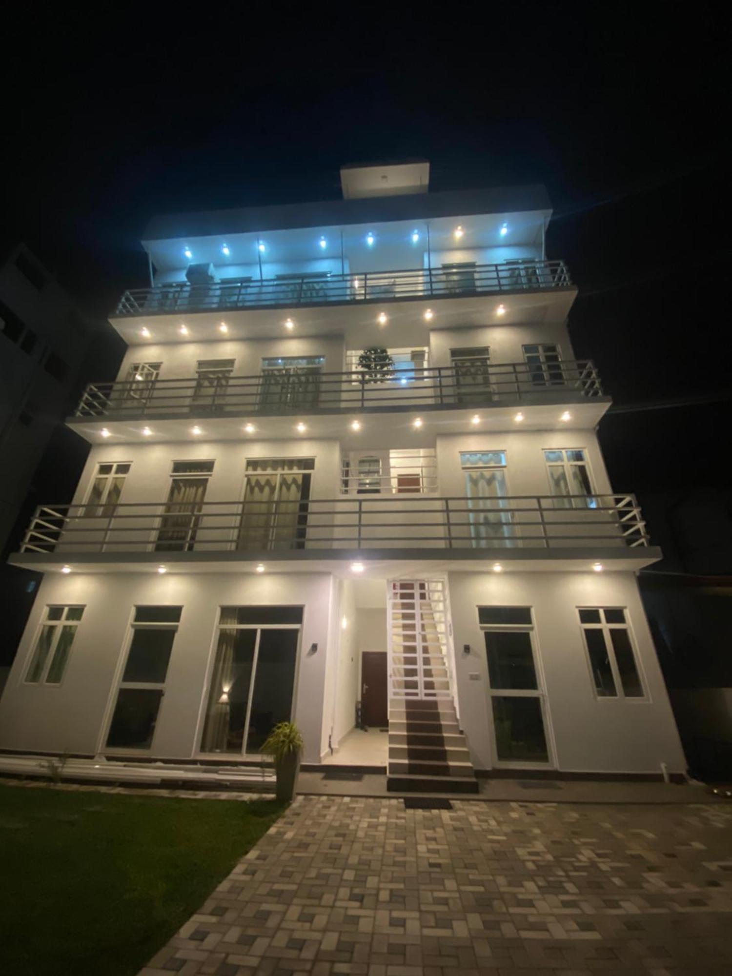 Near Colombo Airport Apartment