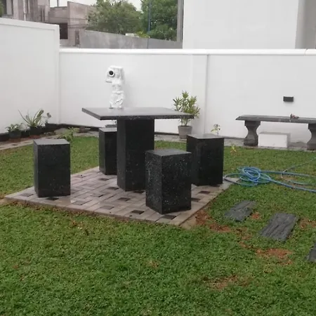 Apartment Near Colombo Airport Katunayaka Exterior photo